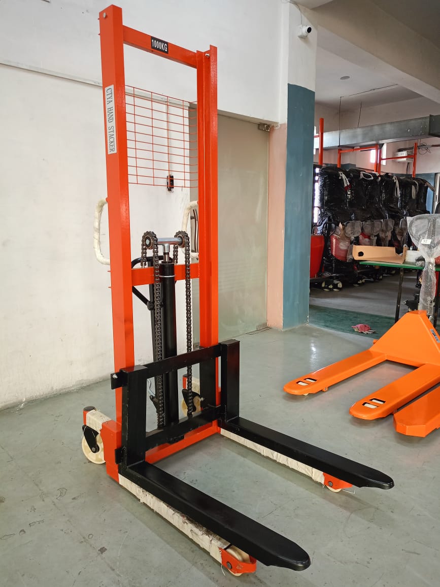 Robon Group - Manual Stacker 1016P in Ghaziabad, India